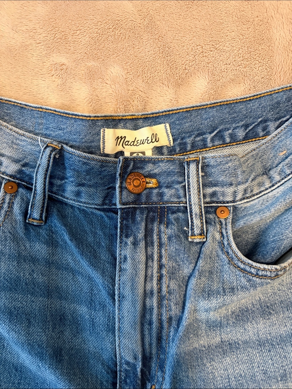 Madewell Wide-Leg High-Rise Jeans in Light Blue Wash